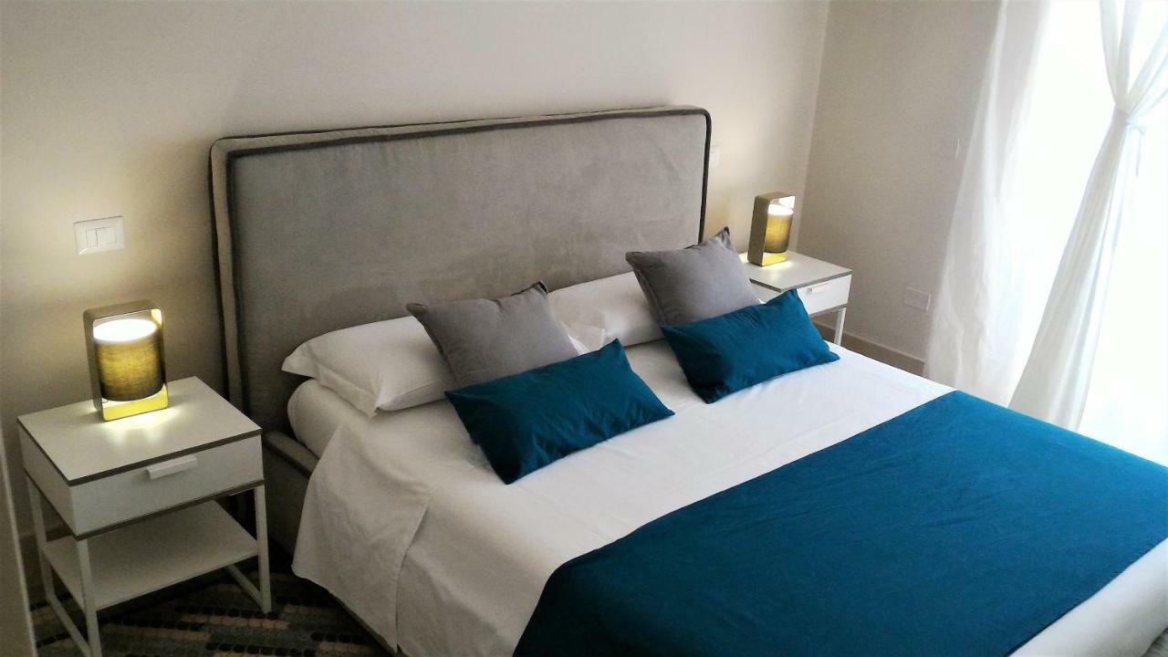 Casa Isabela Luxury Rooms Melfi Luaran gambar