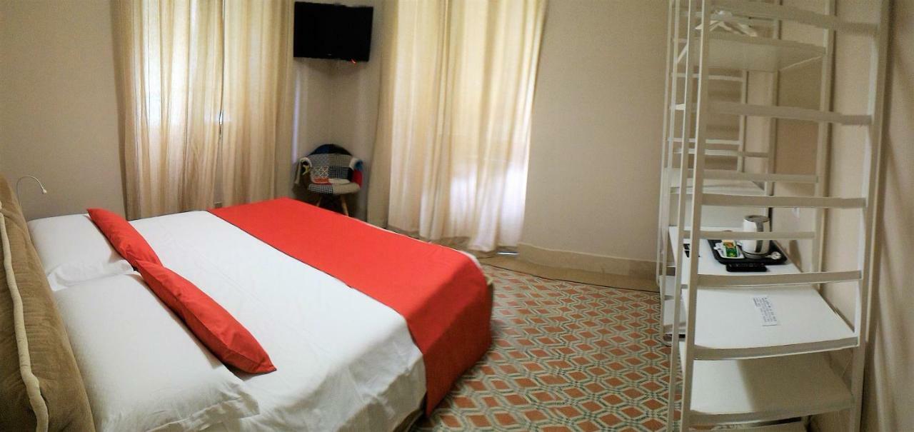 Casa Isabela Luxury Rooms Melfi Luaran gambar